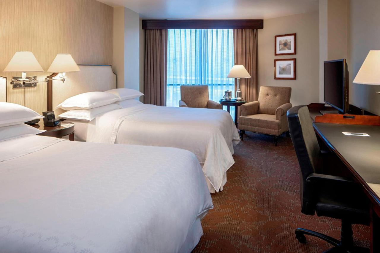 Sheraton Houston Brookhollow Hotel Esterno foto
