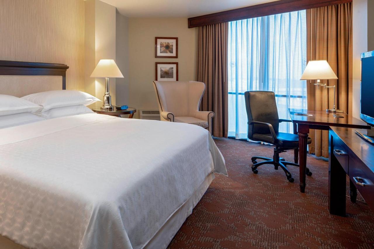 Sheraton Houston Brookhollow Hotel Esterno foto