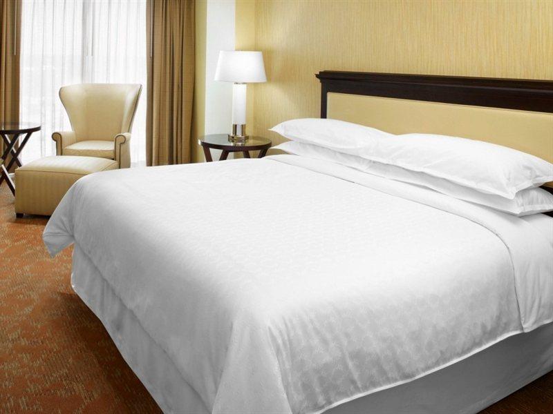 Sheraton Houston Brookhollow Hotel Esterno foto
