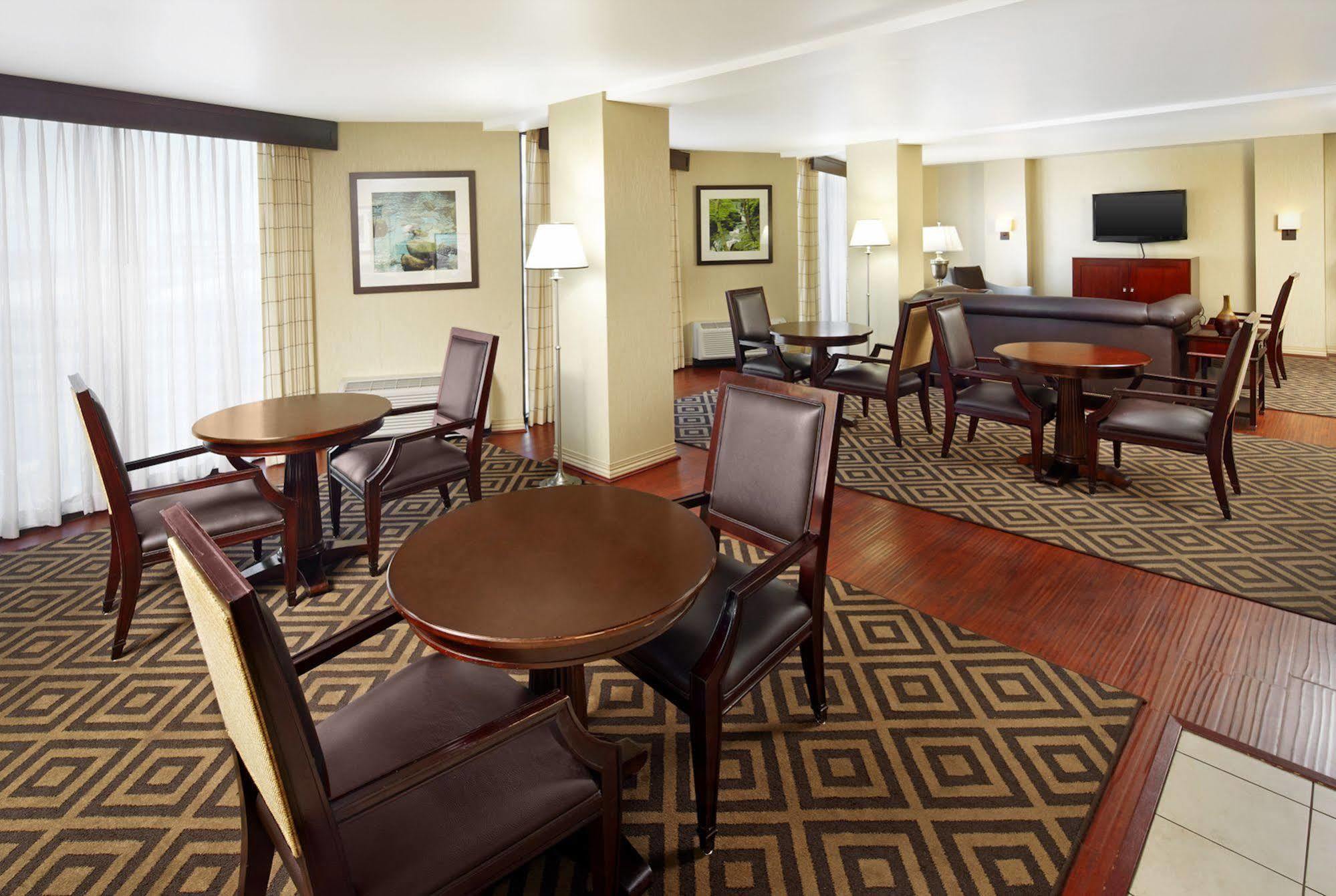 Sheraton Houston Brookhollow Hotel Ristorante foto